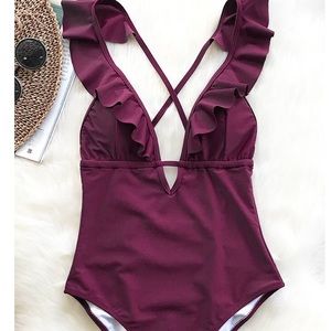 NWT Cupshe Heart Falbala one piece swimming suit